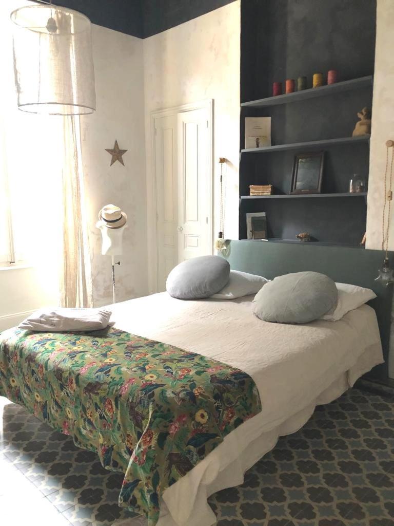 B&B Maison Felisa Sabran Екстер'єр фото