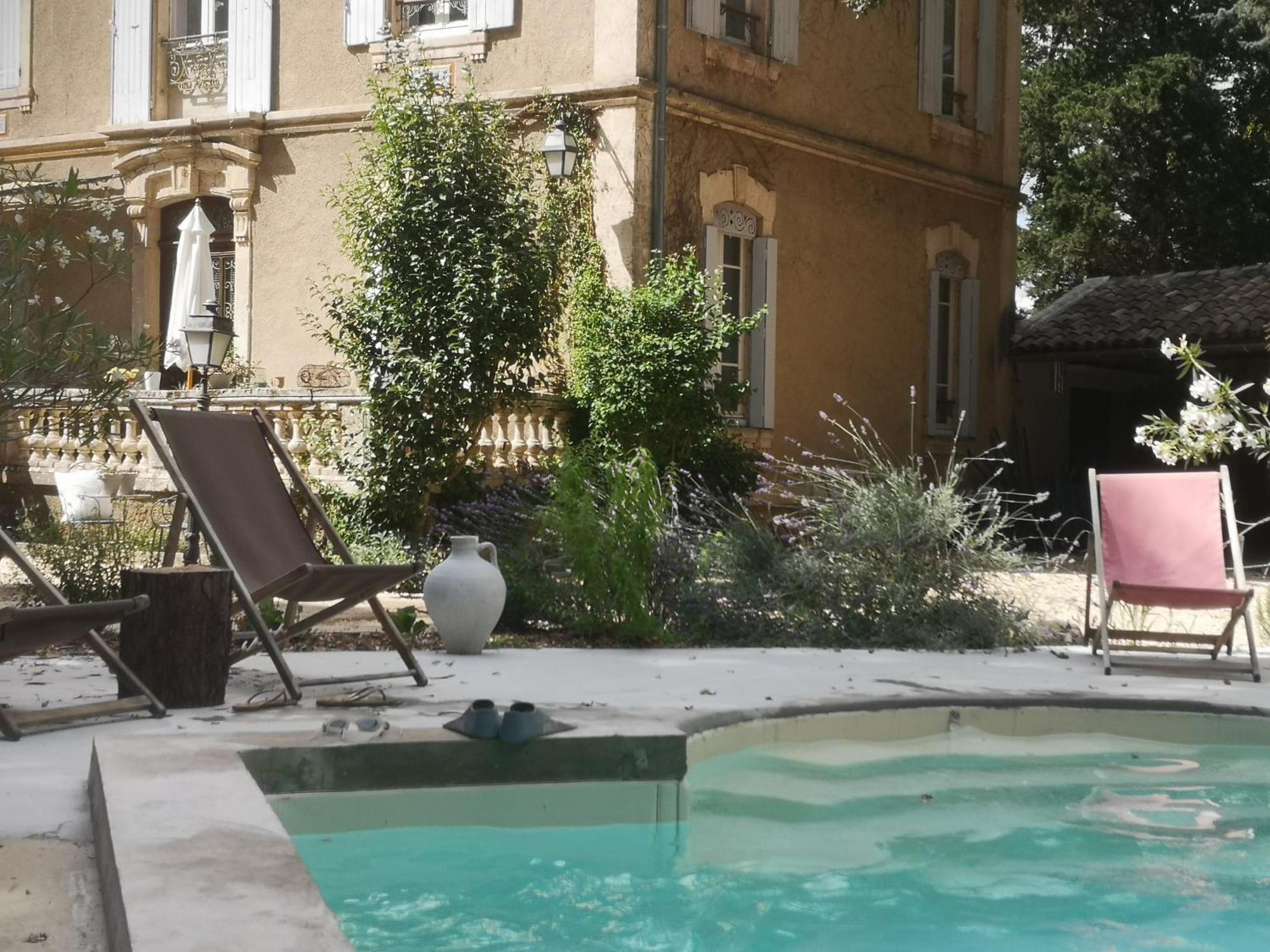 B&B Maison Felisa Sabran Екстер'єр фото